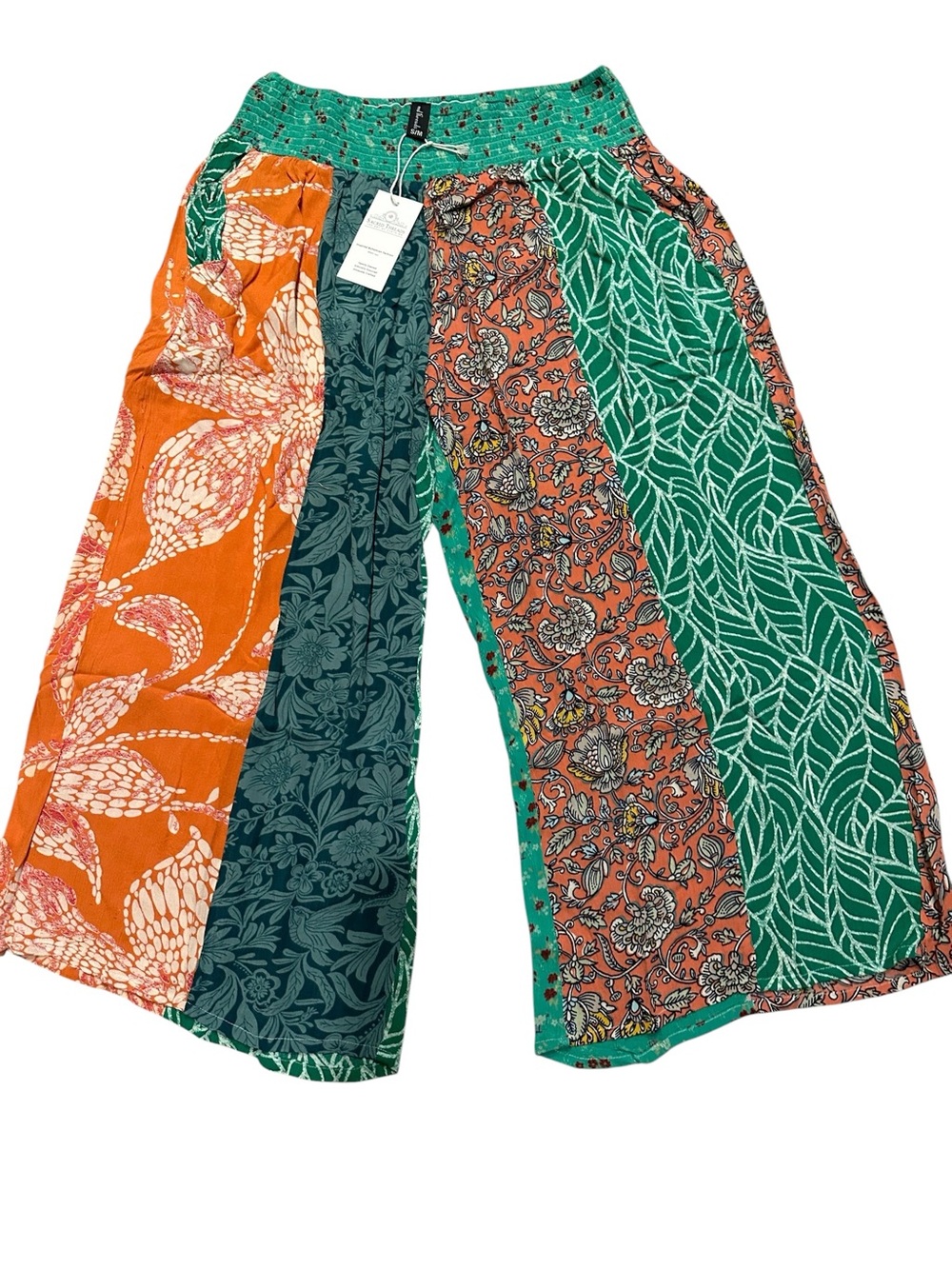M/L. Patchwork Wide-Leg Boho Pants in Orange & Green. LG/GR/GR.   226043